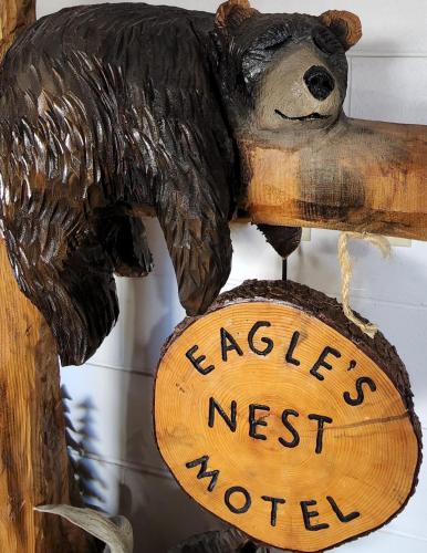 Eagle's Nest Motel - photo 31