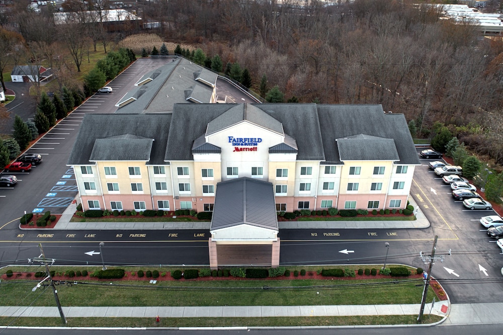 Fairfield Inn & Suites by Marriott Edison South Plainfield - photo 40