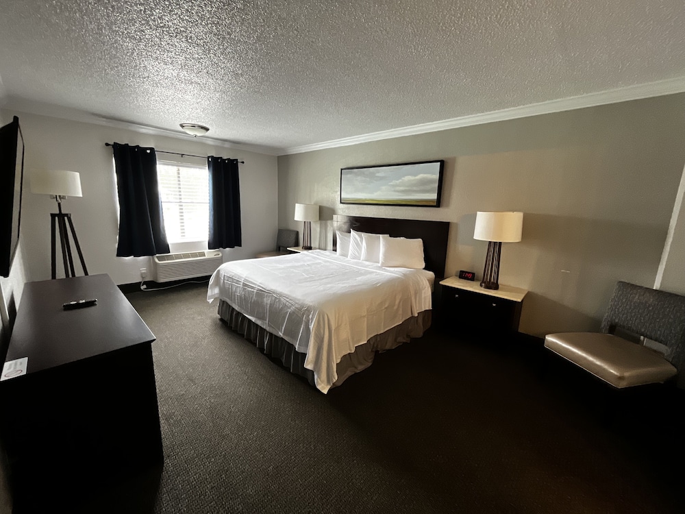 At Home Inn & Suites - photo 29