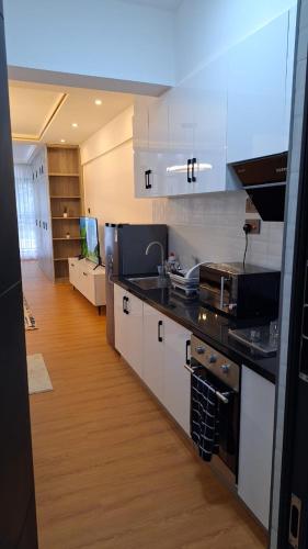 Alina Apartments
