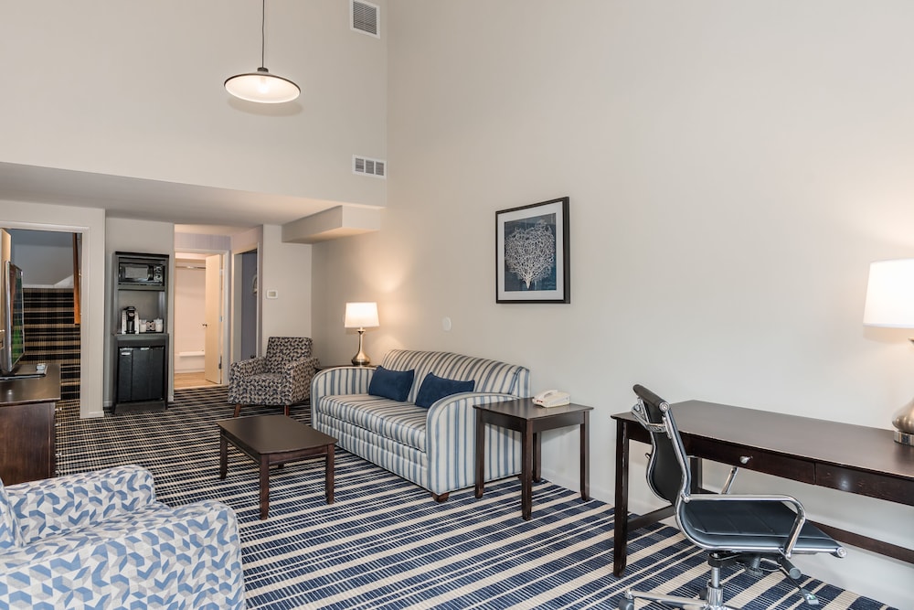 Rockport Inn And Suites - photo 12