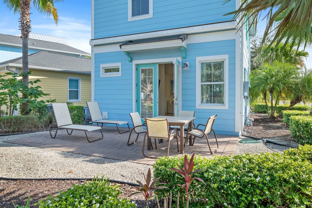 3050 Pirate Way in Orlando, United States