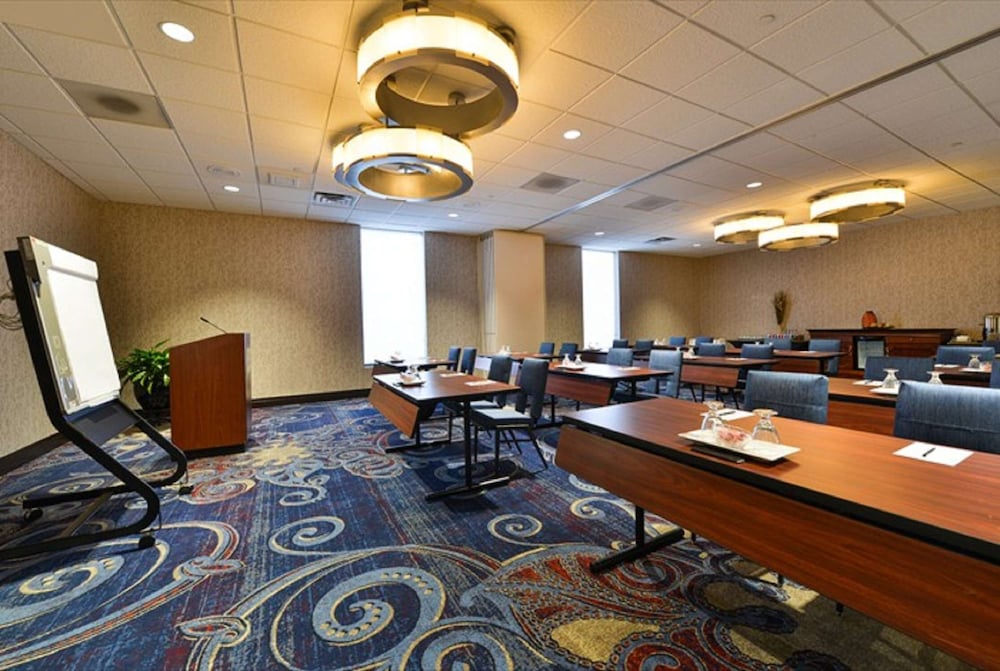 Hotel Belvoir Springfield - photo 33