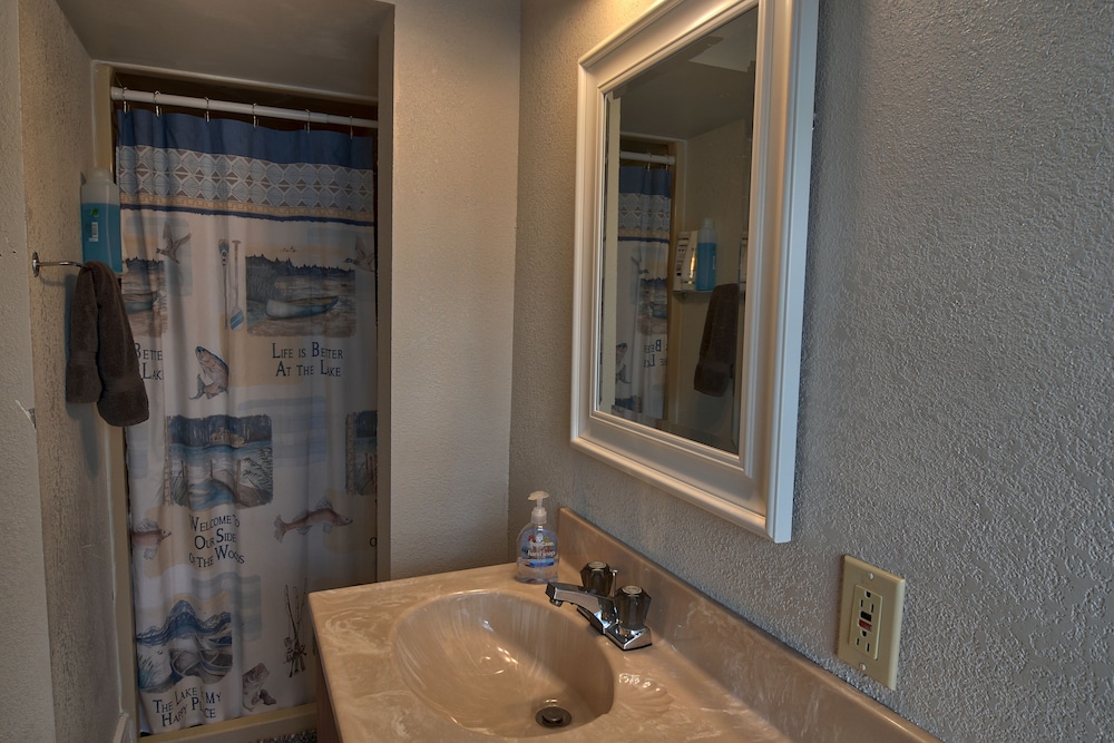 Charlevoix House - photo 36