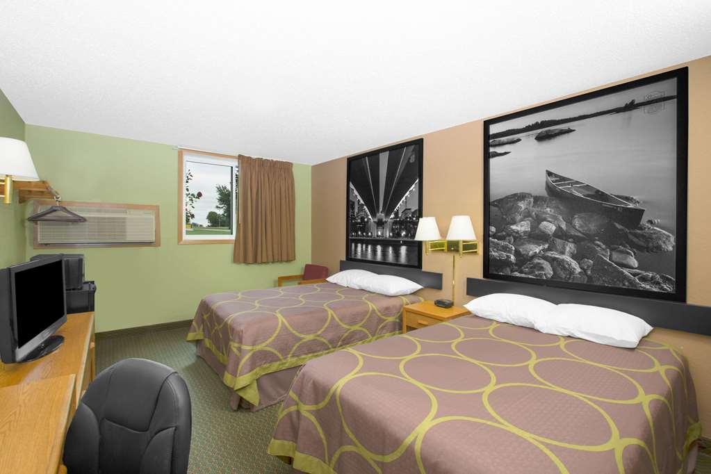 Super 8 by Wyndham Worthington Minnesota - photo 5