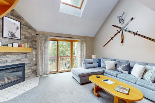 Reindeer Crossing at Nordic Village — 4-Star Luxury Hotel in Bartlett, United States