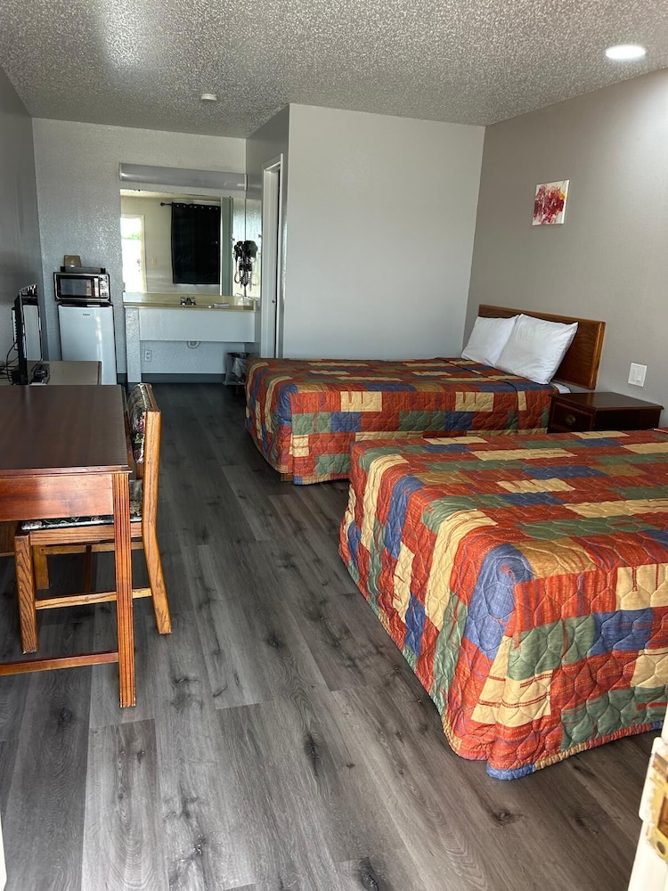 Westworld Country Inn - photo 6