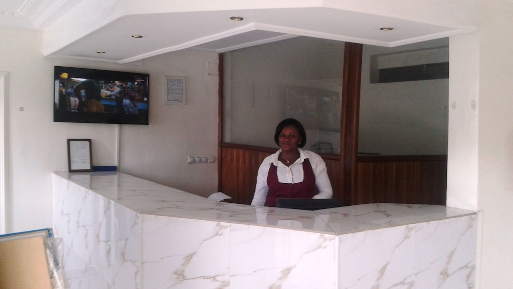 Kangle Plaza Hotel Ngen Junction — Bamenda — photo 2
