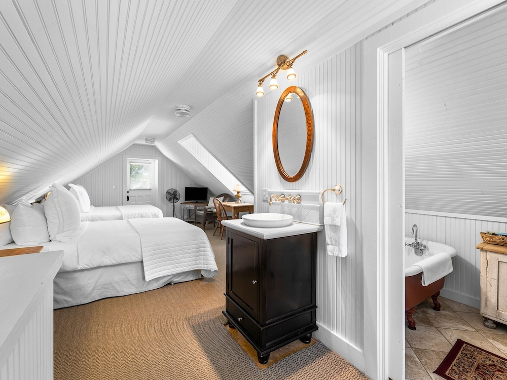 The Meyer Hotel - photo 11