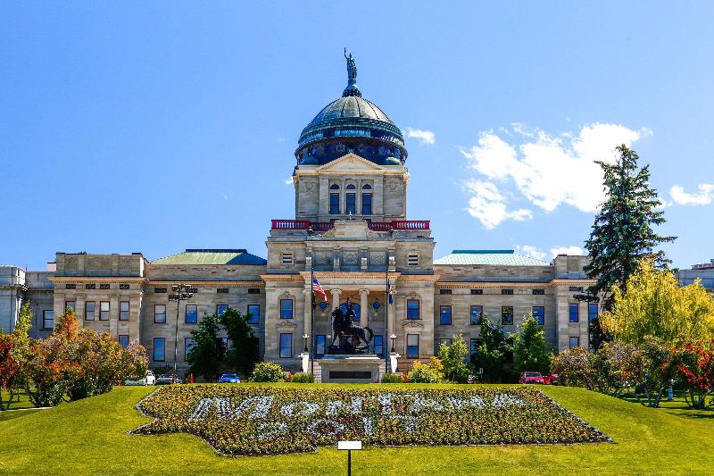 Howard Johnson by Wyndham Helena - photo 2