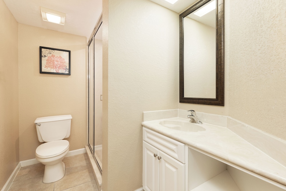 Westgate Towers Resort - photo 12
