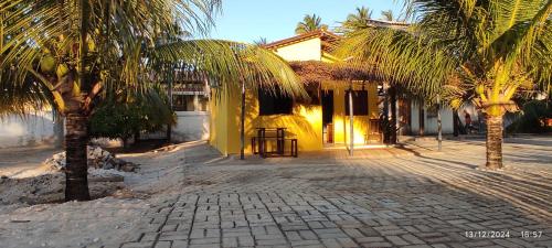Chalé Amarelo Mansão Ponta da Asa in Coruripe, Brasil