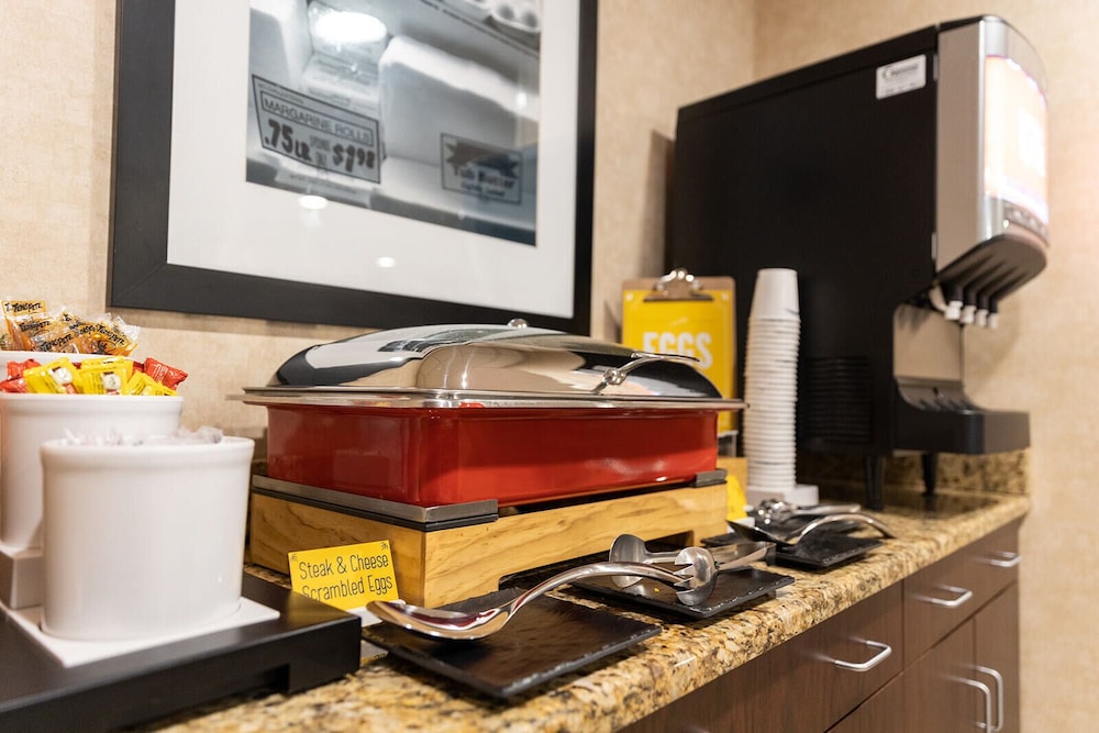 Hampton Inn by Hilton of Kuttawa Eddyville - photo 70