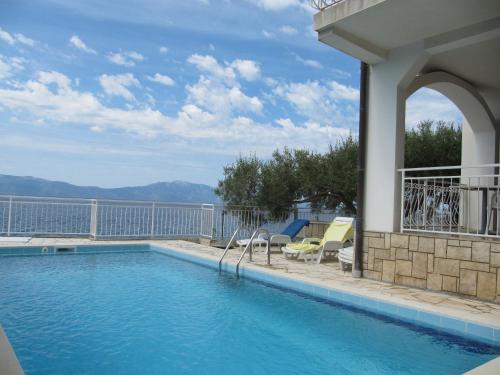 Rooms Falcon in Veliki Drvenik, Croatia