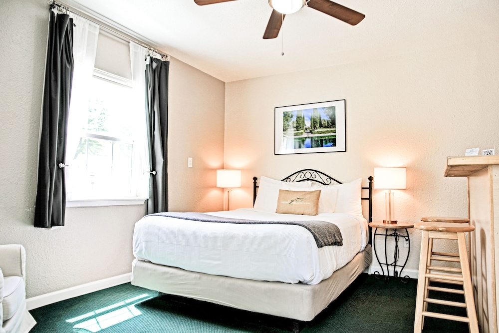 Sierra Mountain Inn - photo 42