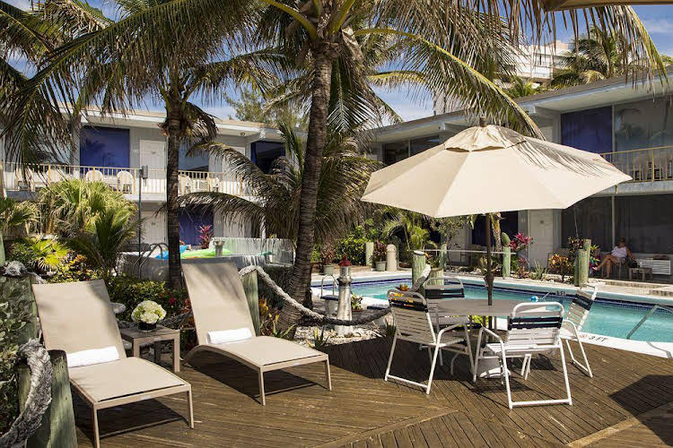 Captain's Quarters Resort - photo 16