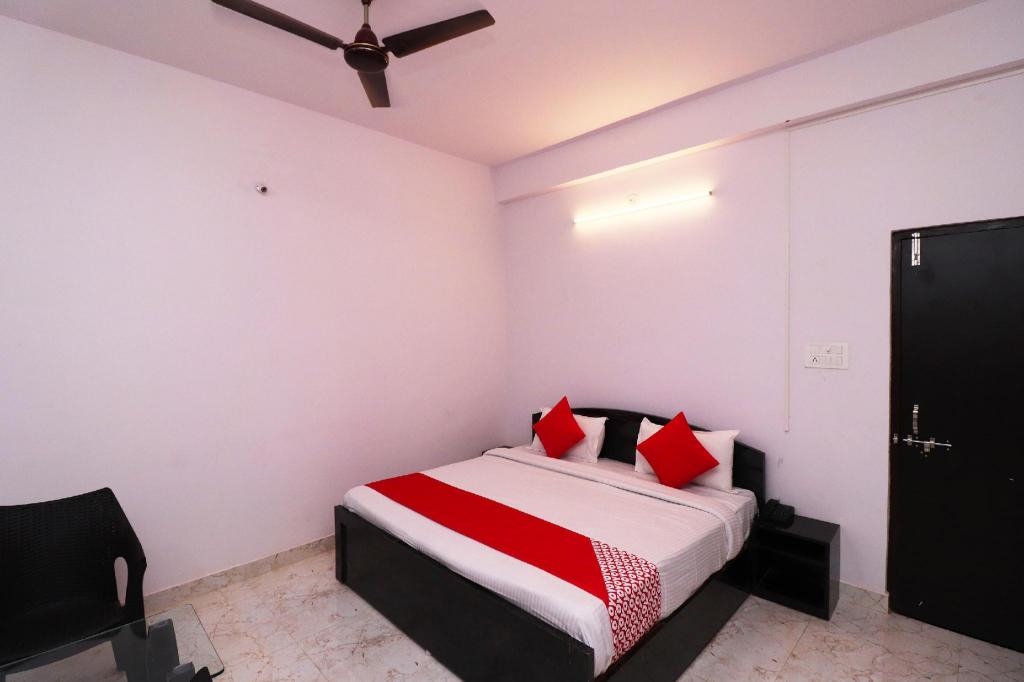 OYO 39774 Hotel Kanishka Residency in Jabalpur, India