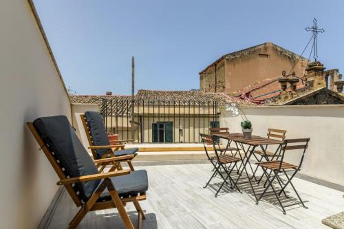 Casa Linda — 4-Star Luxury Hotel in Palermo, Italy