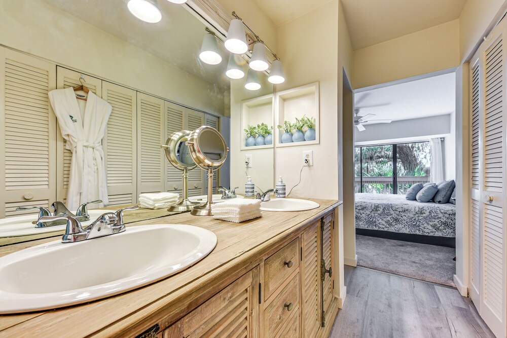 Townhome in Omni Amelia Resort: Beach Pool & Golf - photo 21