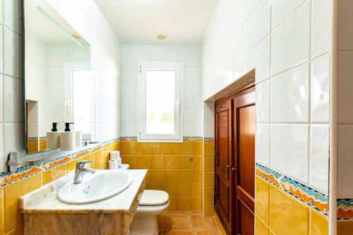 Villa Sea Sounds — 4-Star Luxury Hotel in Corralejo, Spain