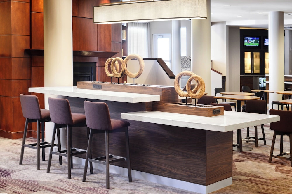 Courtyard by Marriott Houston Pearland - photo 16
