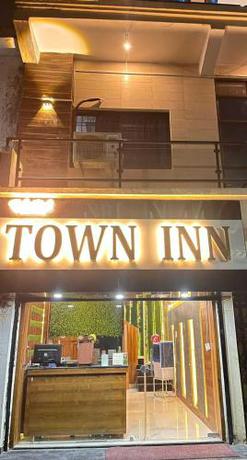 Oyo 89715 Hotel Town Inn — Rewa