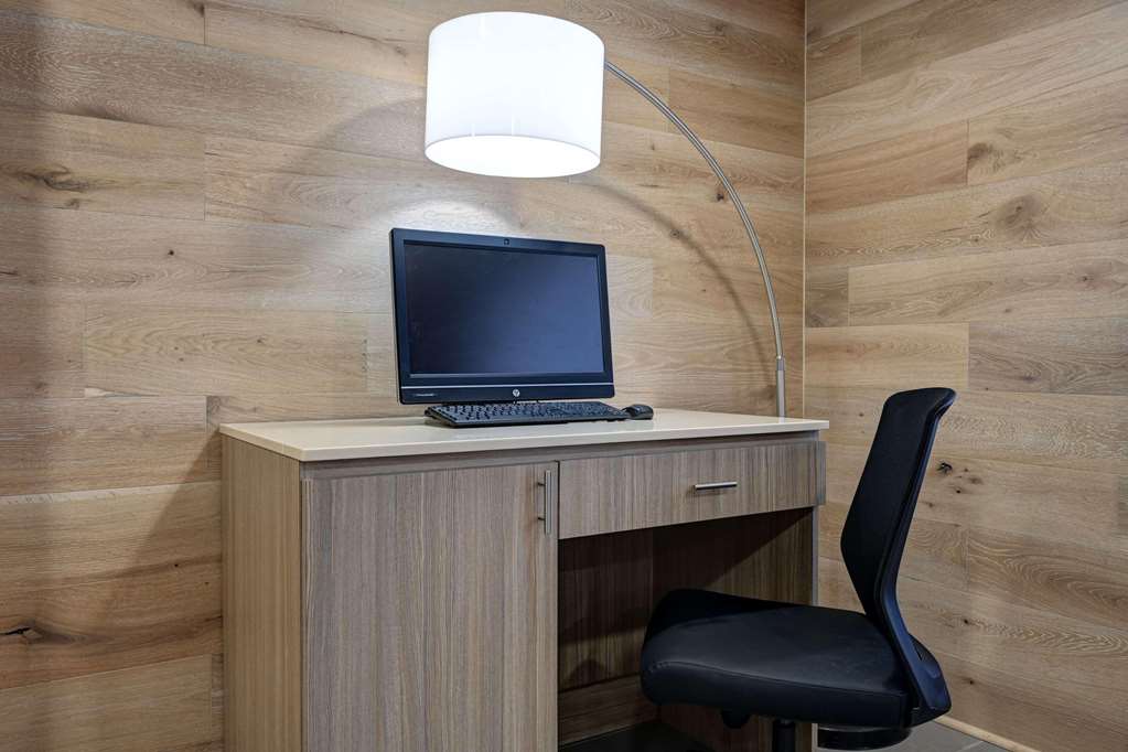 Country Inn & Suites by Radisson Pierre SD - photo 11