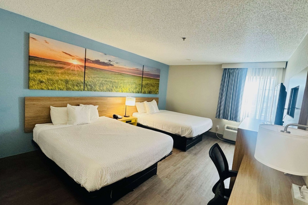 Days Inn by Wyndham Shawnee - photo 9