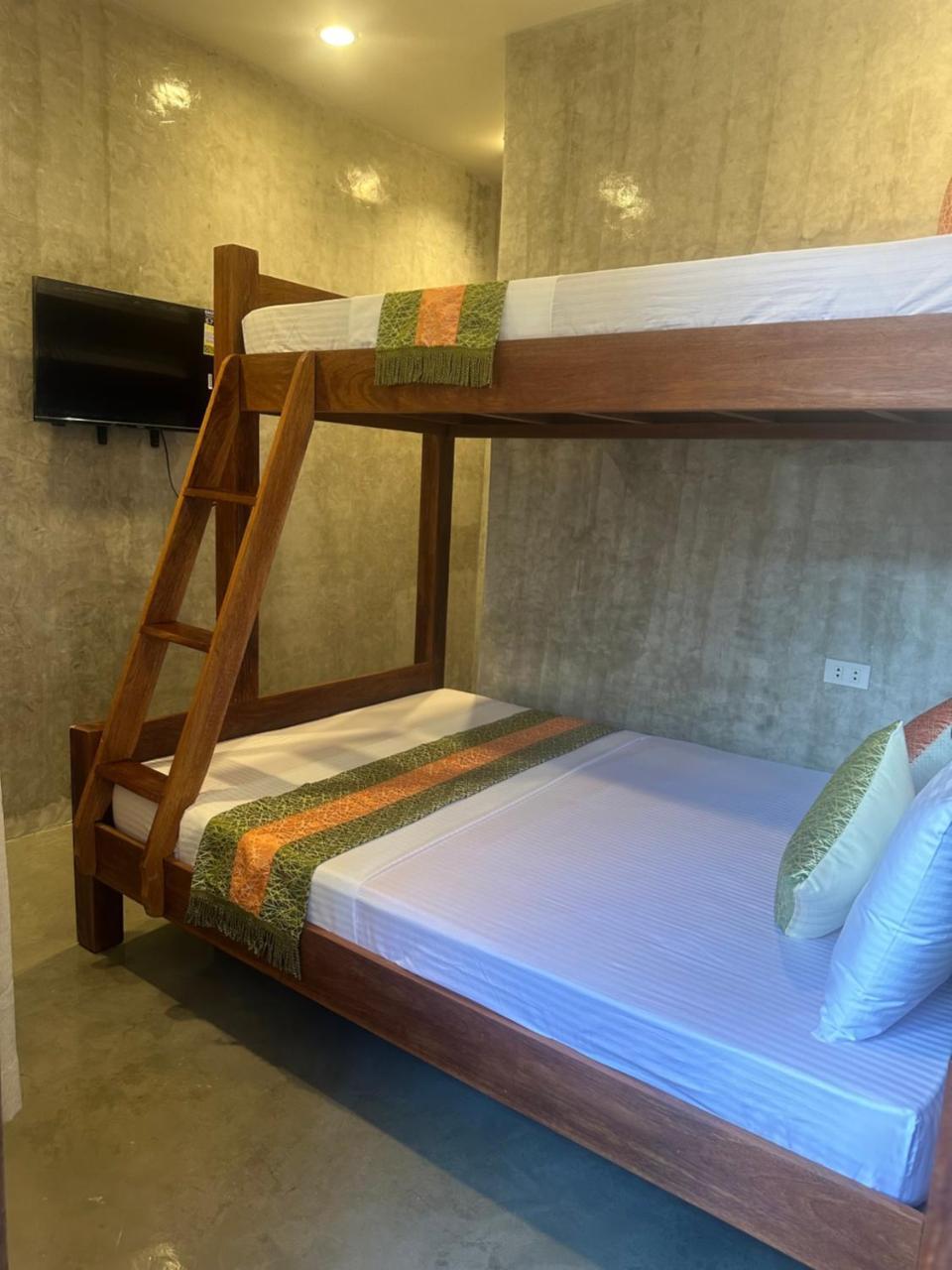 Rl Harbor Inn Annex in El Nido, Philippines