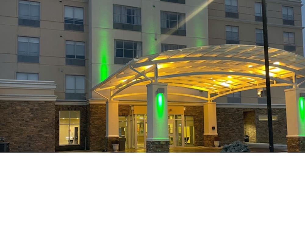 Holiday Inn Kalamazoo West - photo 46