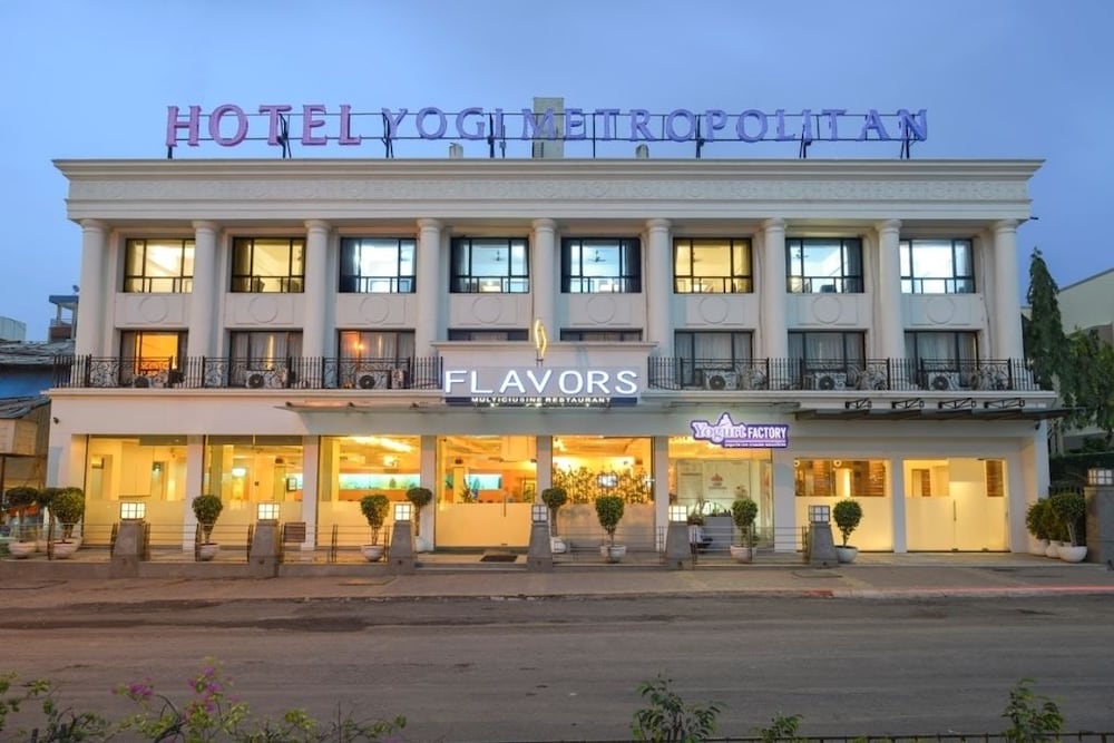 Yogi Metropolitan — hotel in Navi Mumbai