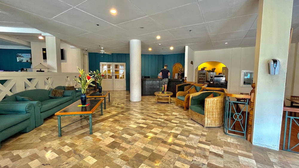 Coco Grande in Dumaguete, Philippines