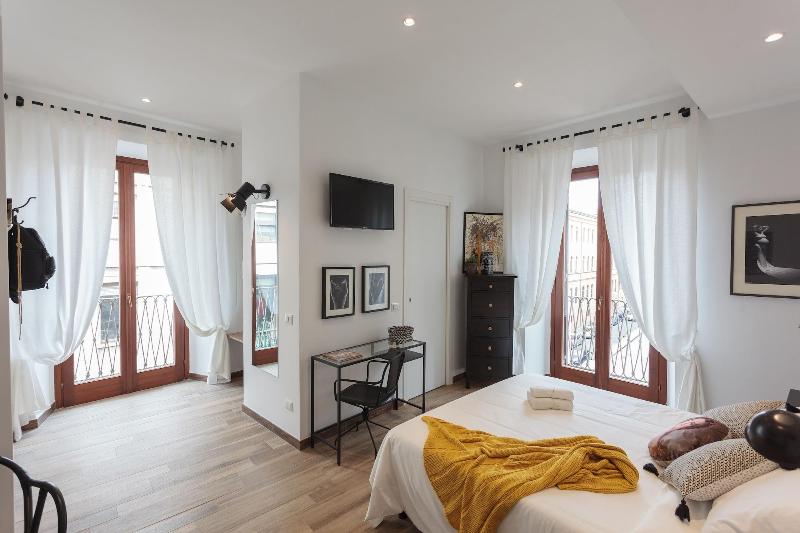 Maison Coquette — 4-Star Luxury Hotel in Rome, Italy