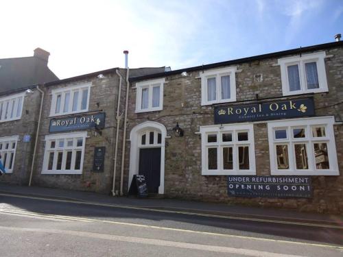 Royal Oak - carbon neutral hotel in Settle
