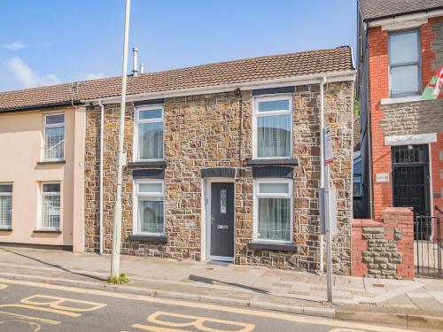 High Street Cottage — 4-Star Luxury Hotel in Treorchy, United Kingdom