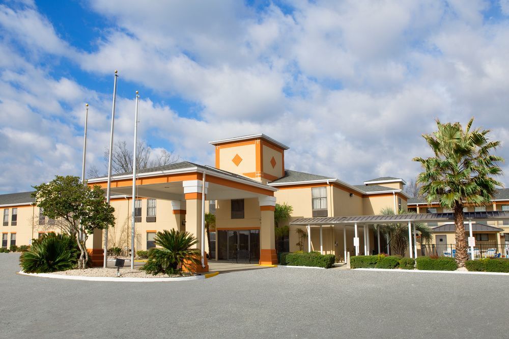 Hotel Kinder Express Near Coushatta Resort - photo 12