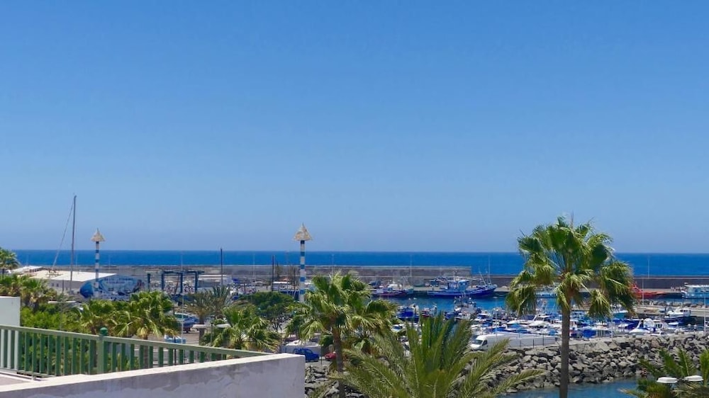 Pura Vida Beach Suites in Mogan, Spain