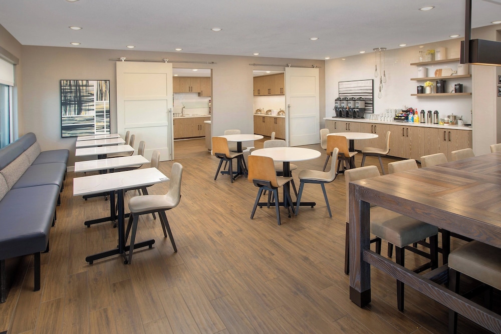 Residence Inn by Marriott Modesto North - photo 26