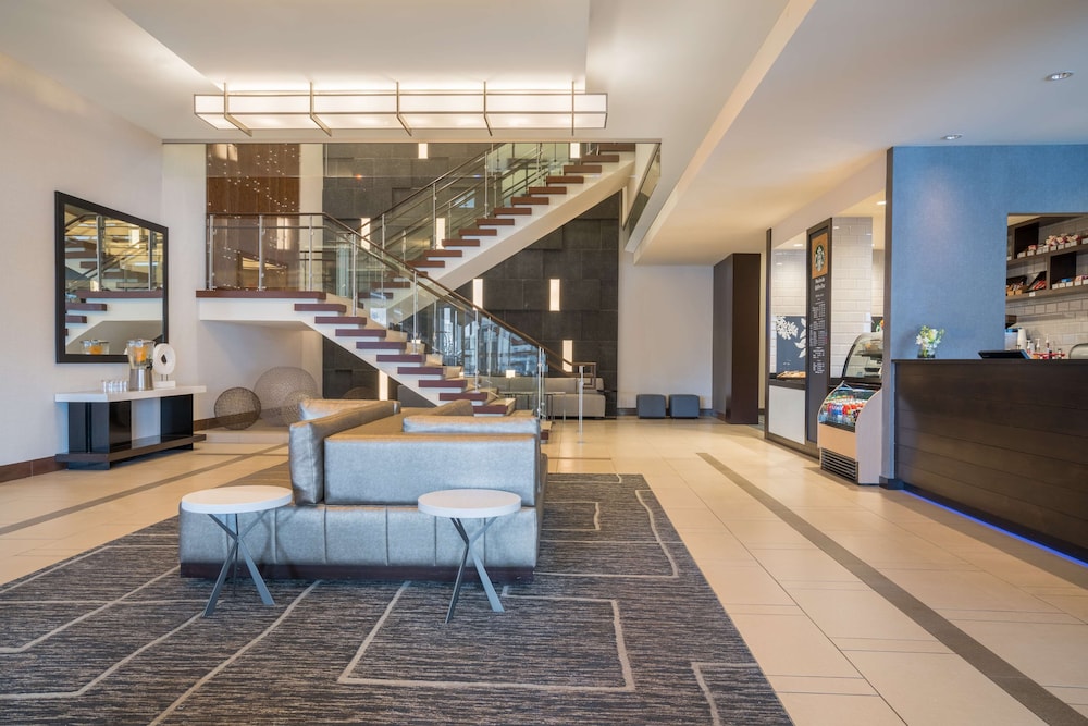 Hilton Minneapolis Bloomington - photo 4