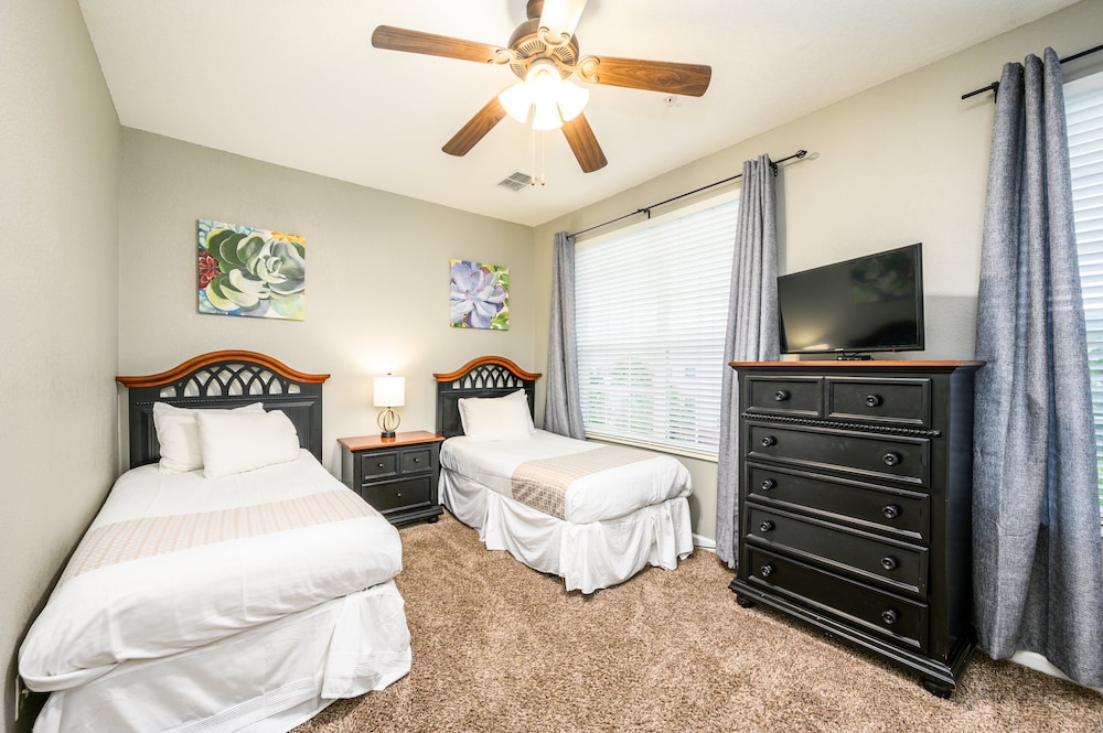 Vista Cay Resort Direct Townhomes by Millennium Management - photo 41