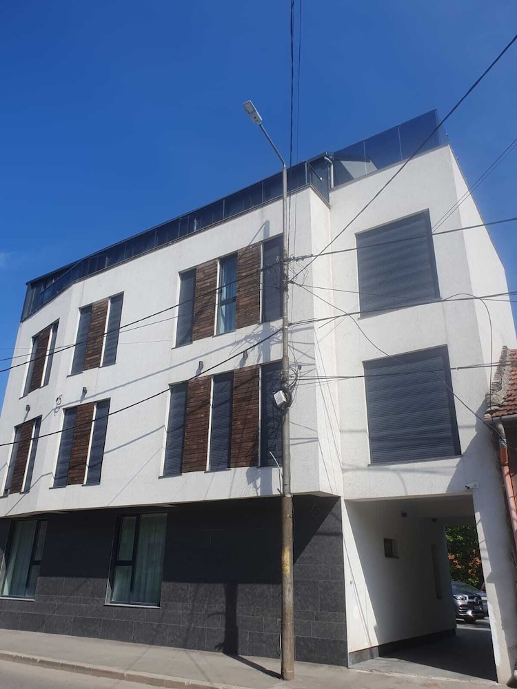 Alive Hotel in Oradea, Romania