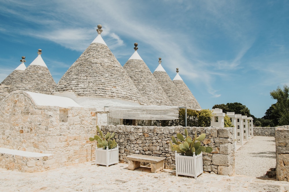 Nina Trulli Resort — hotel in Monopoli