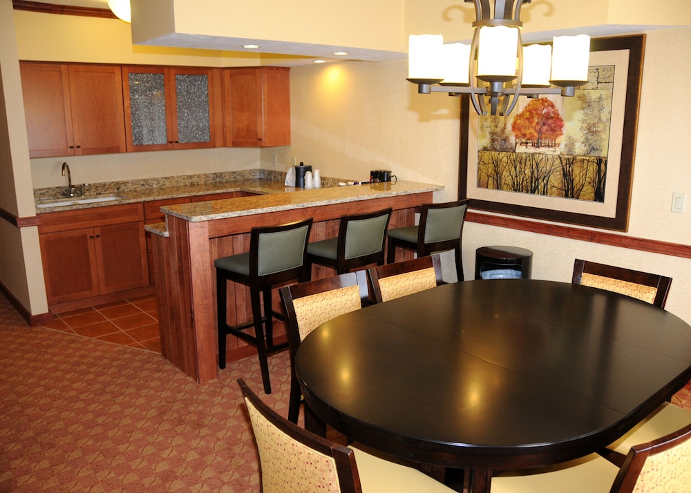 Slopeside Hotel A Vail Resorts Property - photo 36