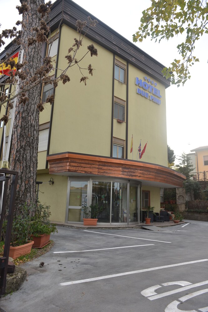 Hotel Due Pini in Melfi, Italy