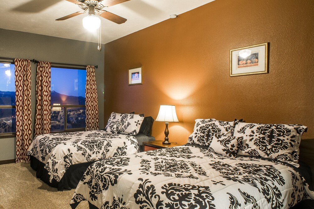 Tiara Del Sol - photo 5