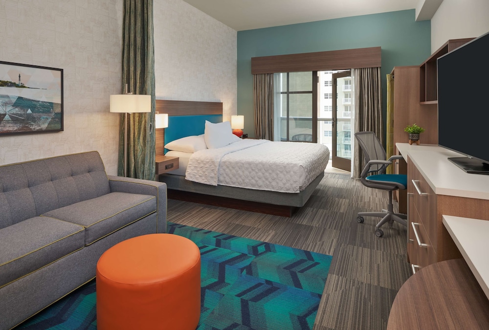 Home2 Suites by Hilton Pompano Beach Pier - photo 14
