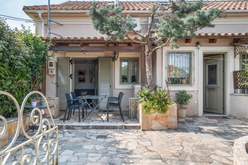 Marias Charming Mezonet - last minute hotel in Unknown City
