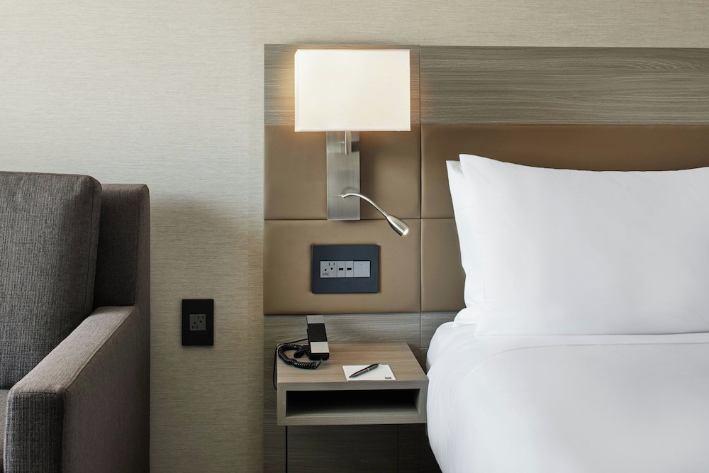AC Hotel Sacramento - photo 20