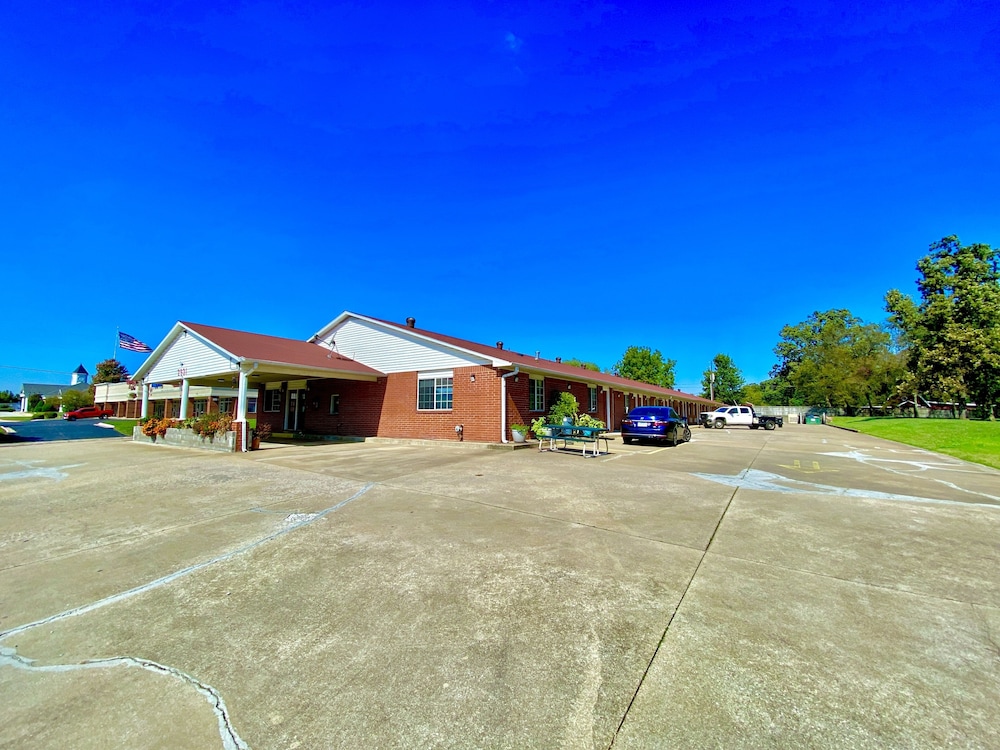 Razorback Inn in Rogers, United States