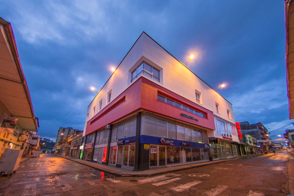Hotel Plaza San Miguel in Santa Rosa De Cabal, Colombia